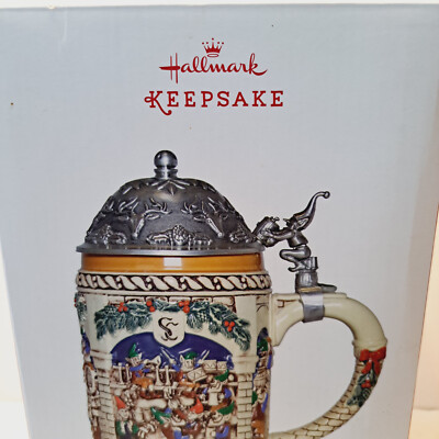 2017 HALLMARK KEEPSAKE ELF FESTIVITIES BEER STEIN 34 OZ--CERAMIC