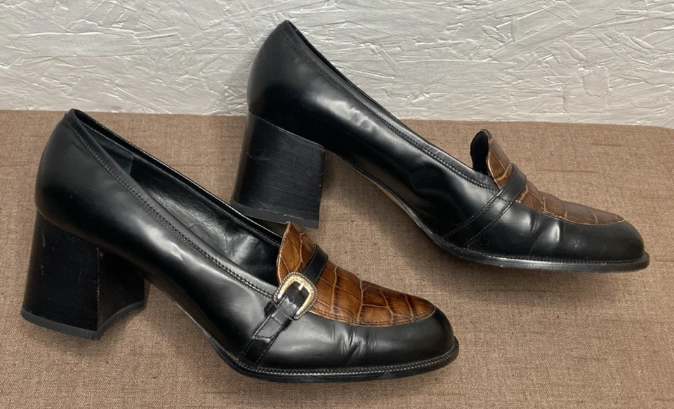 Mocassim Feminino Brighton Salto Bloco Couro Marrom Preto Tamanho 7.5M Fabricado na Itália - Imagem 3 de 4