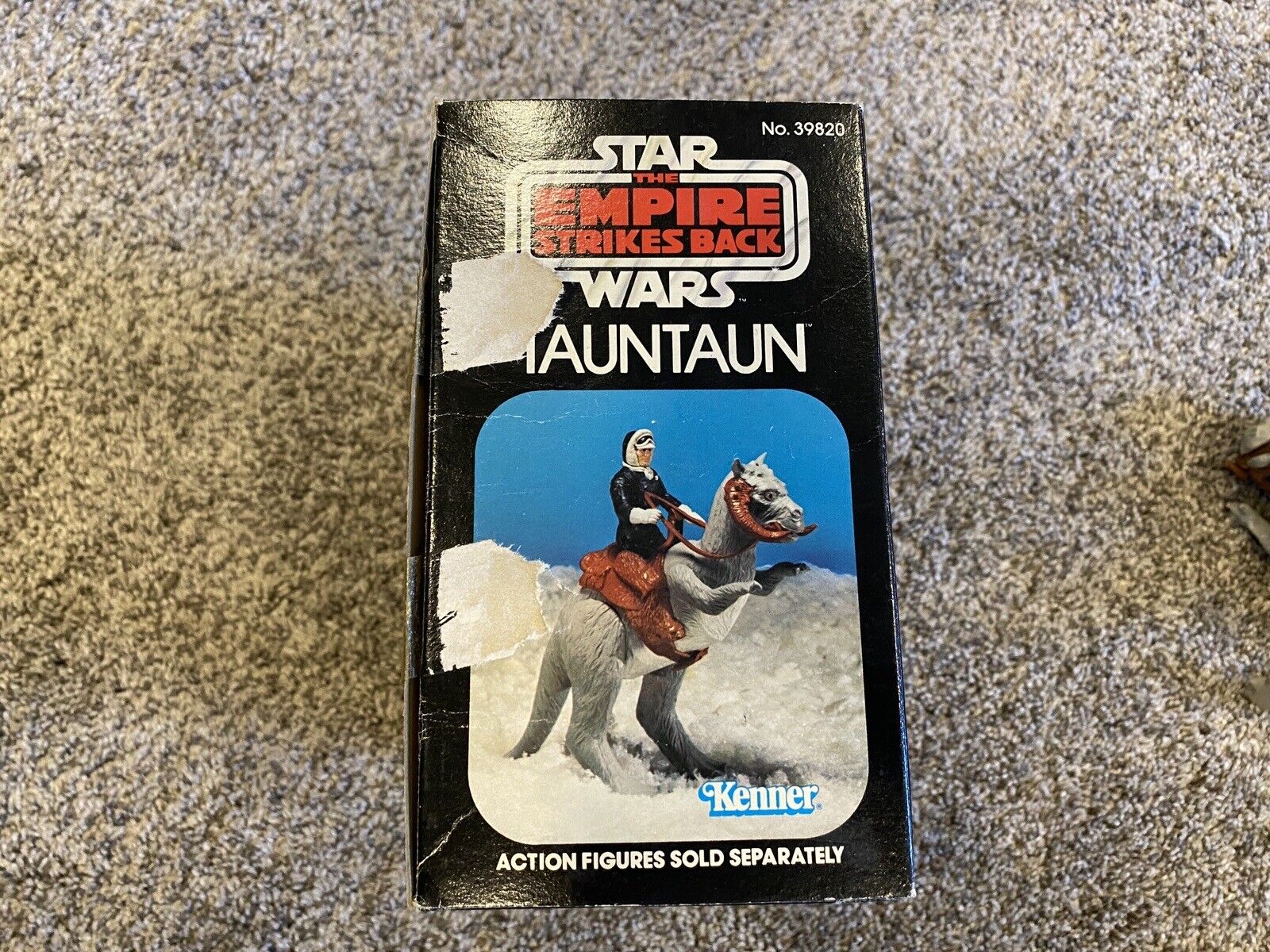 Tauntaun (closed belly) sold