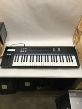 Native Instruments Komplete Kontrol S49 MK1 M...