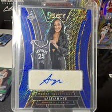2025 WNBA Select Aaliyah Nye Las Vegas Aces Draft Selections Auto 13/13 bookend