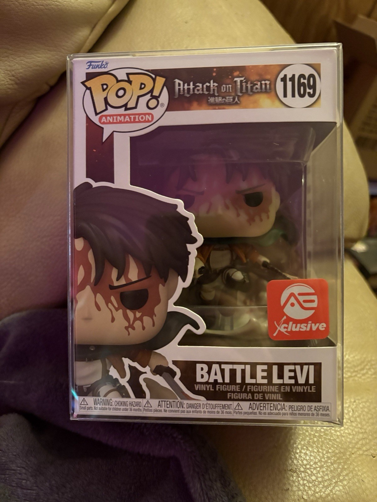 Attack On Titan Battle Levi And Cart Titan Funko Pops