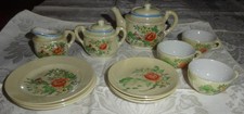Vintage 1930  s 12 Piece Japan Porcelain Child  s Tea Set