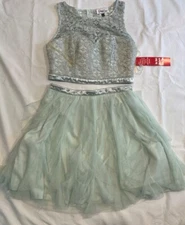 Steppin’nt Mint Green Women’s Two-Piece Lace Dress Size 9 NEW!