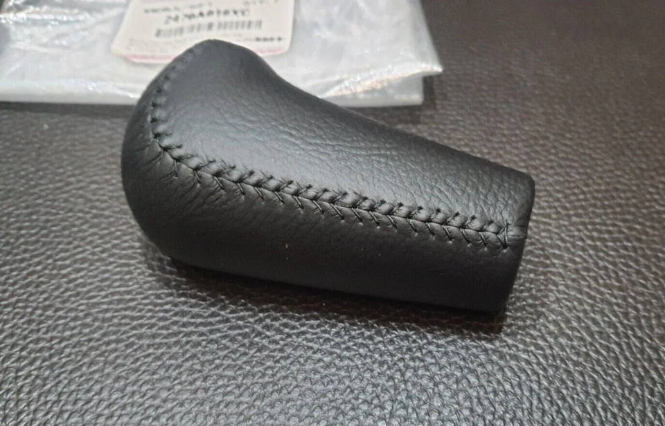 POMO DE CAMBIO ORIGINAL 5 VELOCIDADES M/T CUERO PARA MITSUBISHI TRITON L200 MN ML 2005-14 Foto 3 de 4