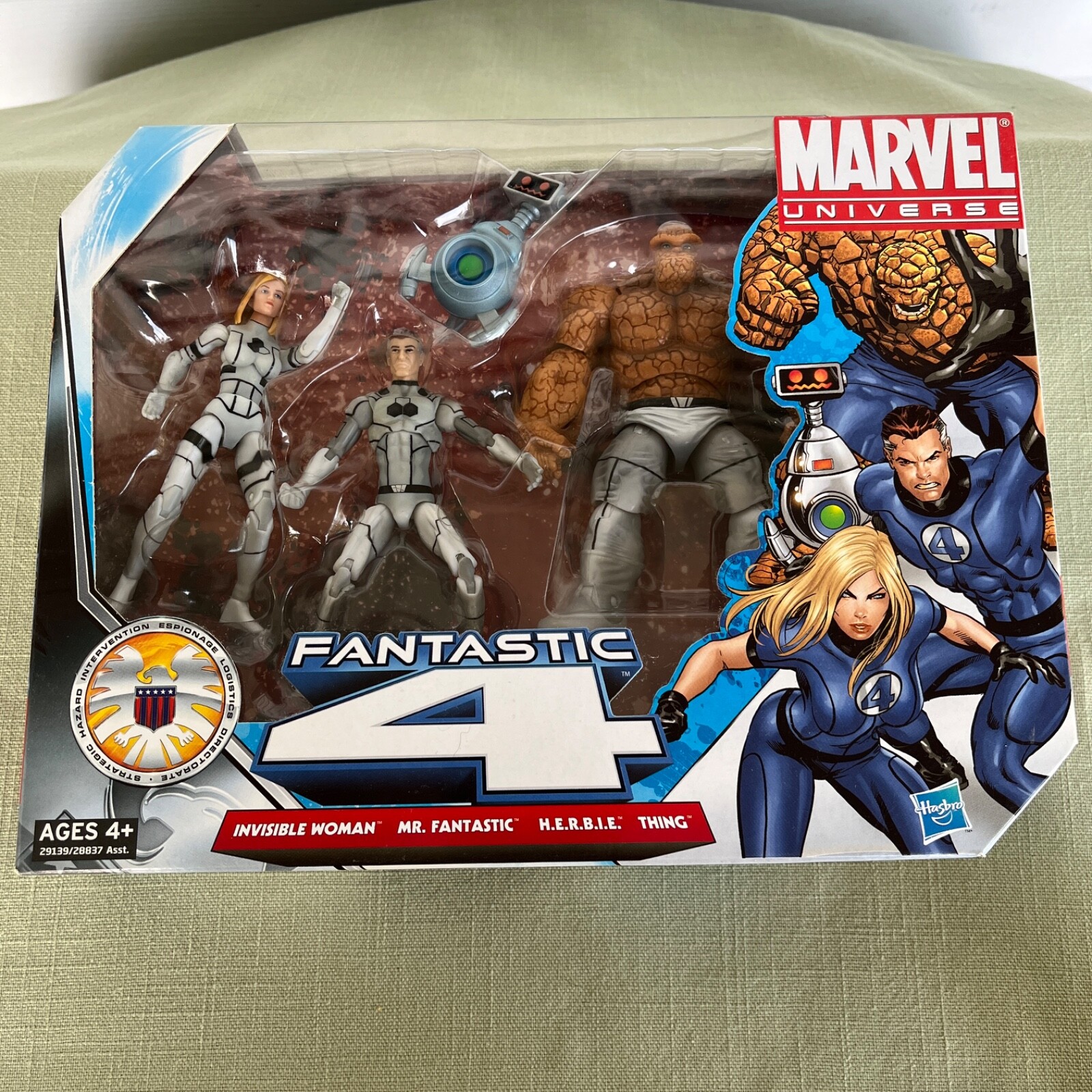 Marvel Universe Fantastic Four Invisible Woman, Mr Fantastic, Thing, Herbie