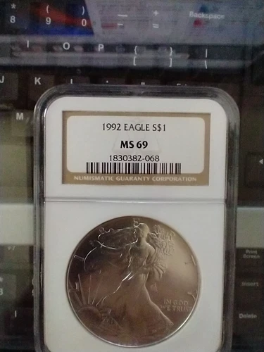 1992 NGC MS 69 $1 AMERICAN SILVER EAGLE