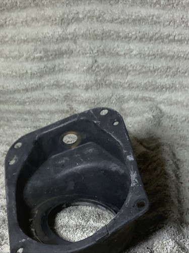 1990-1995 Toyota 4Runner Exterior  Fuel Filler Shield Bezel Trim 77290-89102 - Picture 7 of 10
