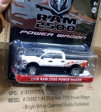 1:64 GreenLight HOBBY 2016 Dodge 2500 Ram Power Wagon White 29982