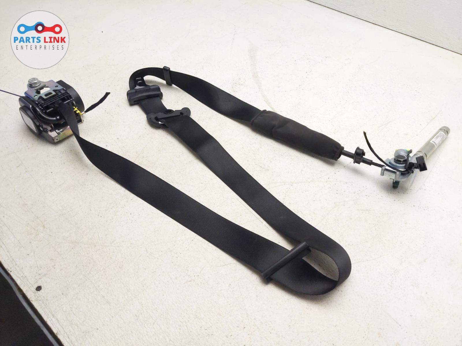 2017-20 MASERATI LEVANTE FRONT RIGHT PASSENGER SEATBELT RETRACTOR TENSIONER M161