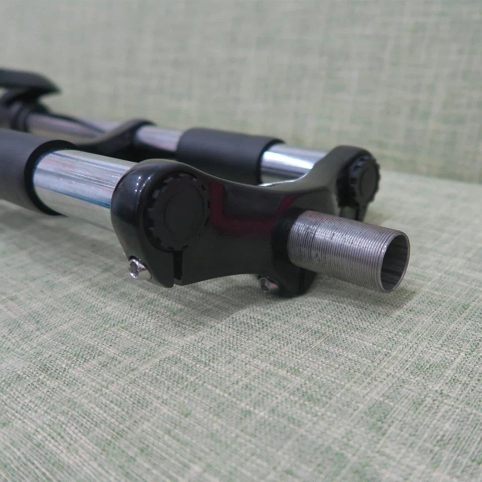 CDH 26" Bicycle Fork 1" Threaded Triple Tree Suspension Bike Fork - Disc Brake - Image 4 of 4