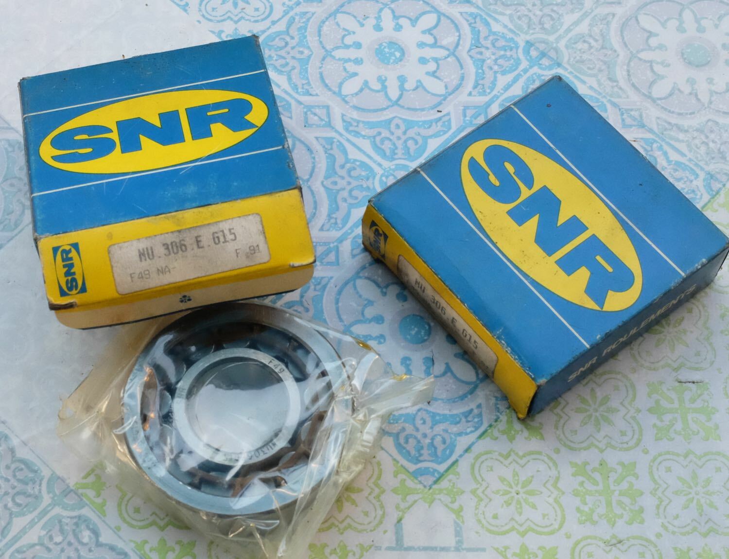 Roulement SNR NU306-E-G15 pour réduire les vibrations de pompe et moteur 30x72x19mm