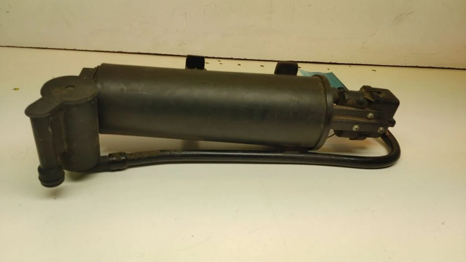 BMW 325CI 2004 bote de carbón Foto 4 de 4