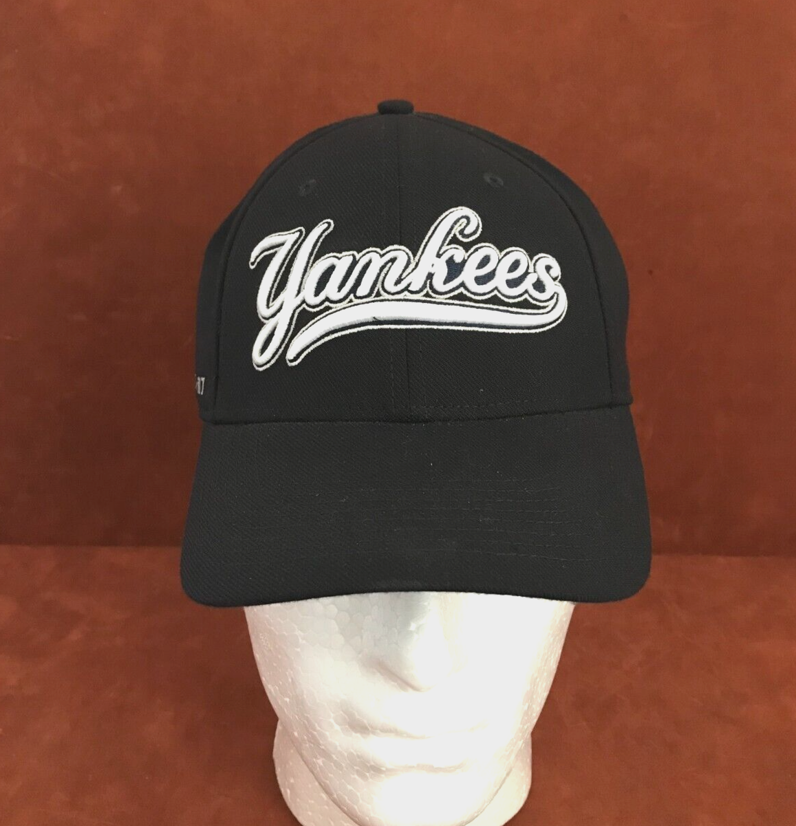 NIKE Legacy 91 Dri-Fit MLB Cap Hat NEW YORK YANKEES One Size