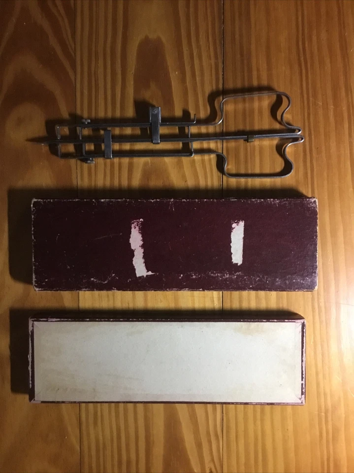 Yale Tufting  Needle Tool in Box H D Miller Burlap Rug Loops Adjust - Image 2 of 4