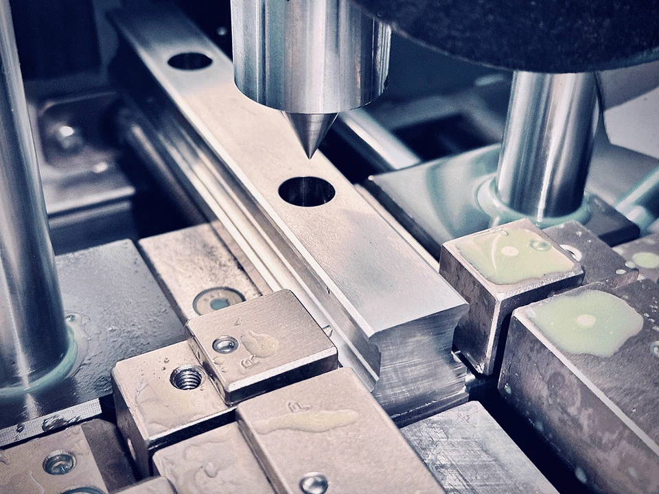 HGR 20mm Linear Slide Rail | HGH20CA HGW20CC Guide Block CNC | HIWIN Equivalent - Image 3 of 4