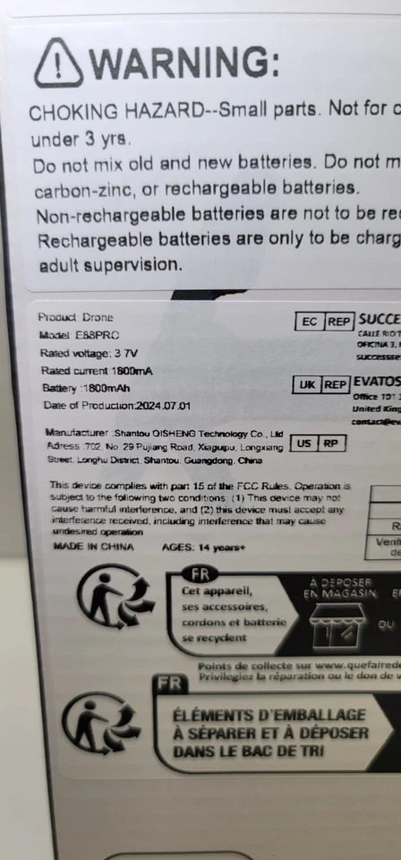 E88 Wifi Pro Drone  Quadcopter  W/ Extra Battery - New - Image 3 of 4