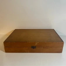 Vintage Rustic Wooden Thread & Notion Hinged Sewing Box 20 Thread Holders