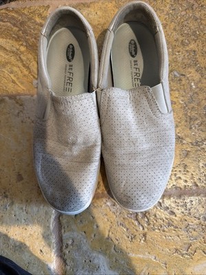Women s Doctor Scholls Be Free Slip On Shoes Taupe Size 8