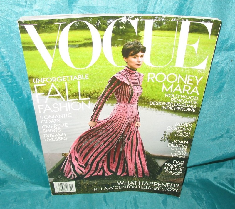 Vogue Magazine October 2017 US American Edition No label-Features Rooney Mara
