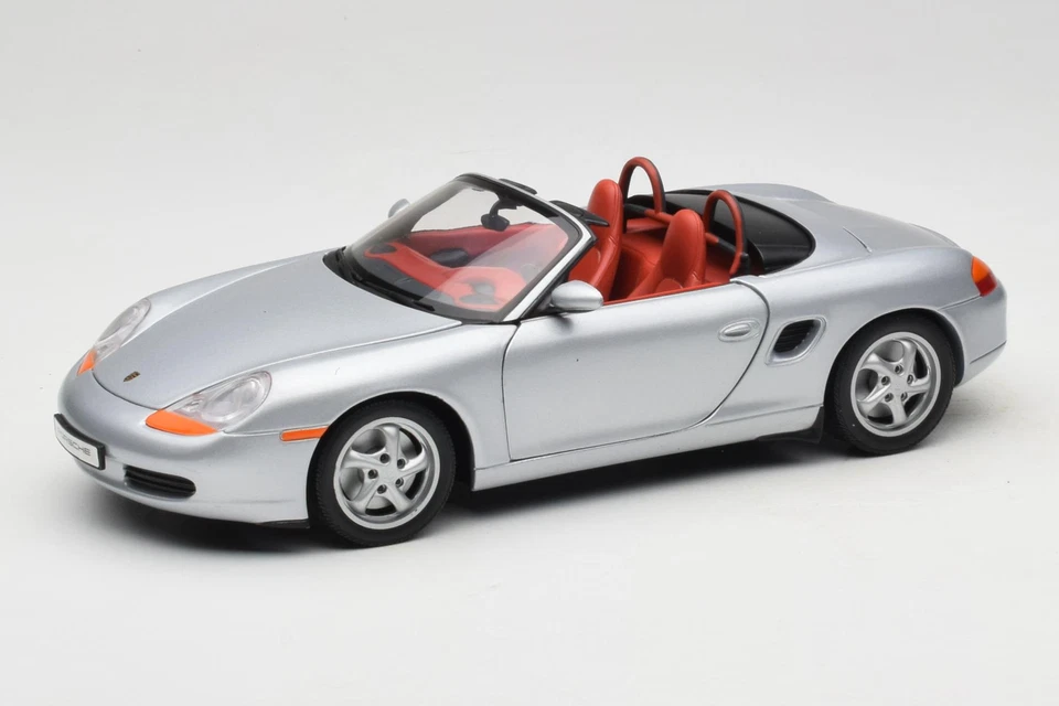 Porsche Boxster S Argent 1:18 UT Models | WAP021007 - Photo 1/4