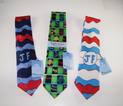 (3) NEW EXPRESSIONS ~ JIMMY FUND SILK NECK TIES ~ GREEN DOG / WAVE DESIGN