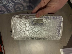 max studio wallet