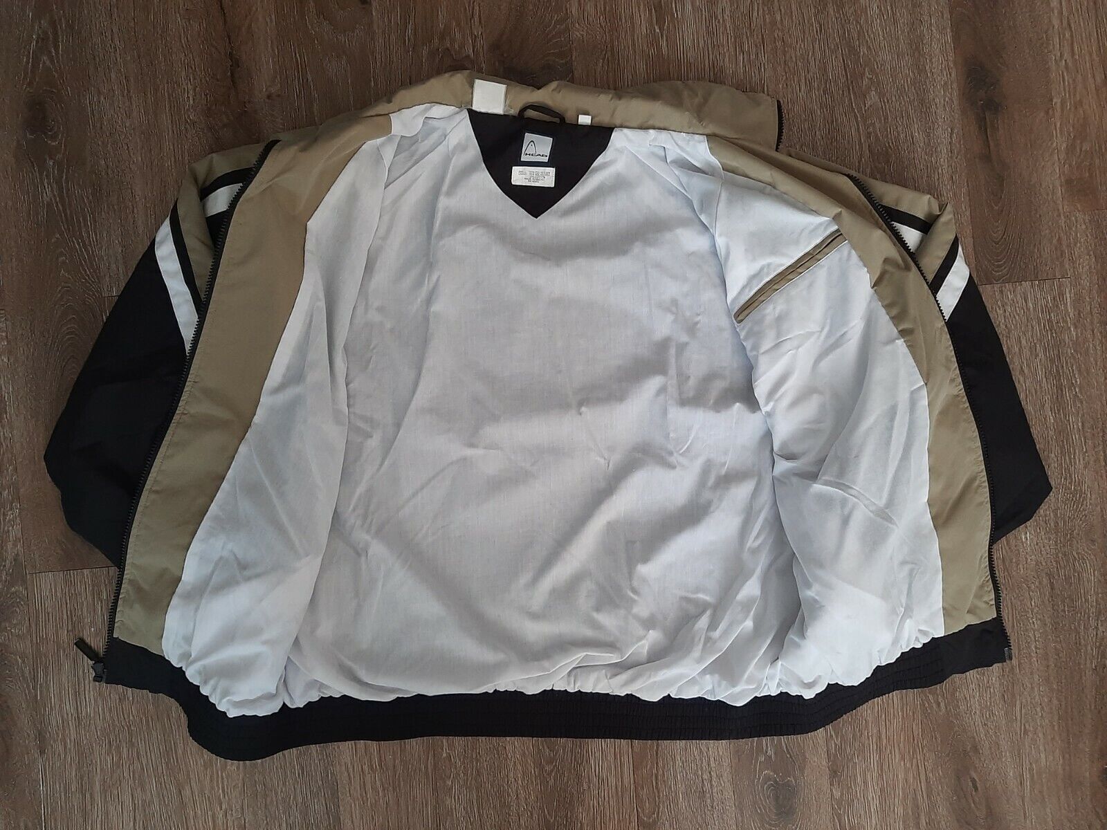 Bild 4 von 10