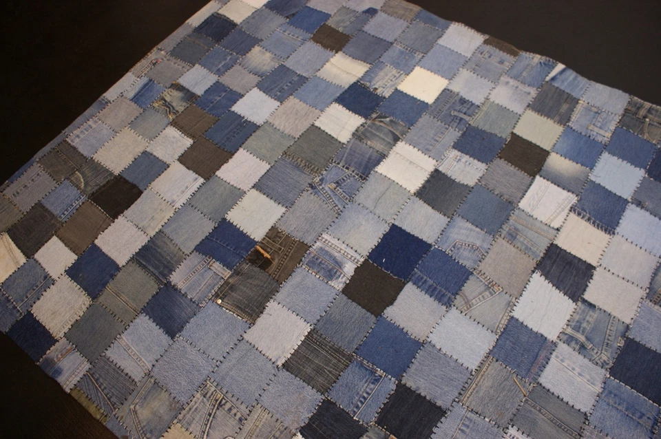 Upcycling Vintage Jeans enim Teppich aus Baumwolle patchwork blau diverse Größe - Bild 4 von 4