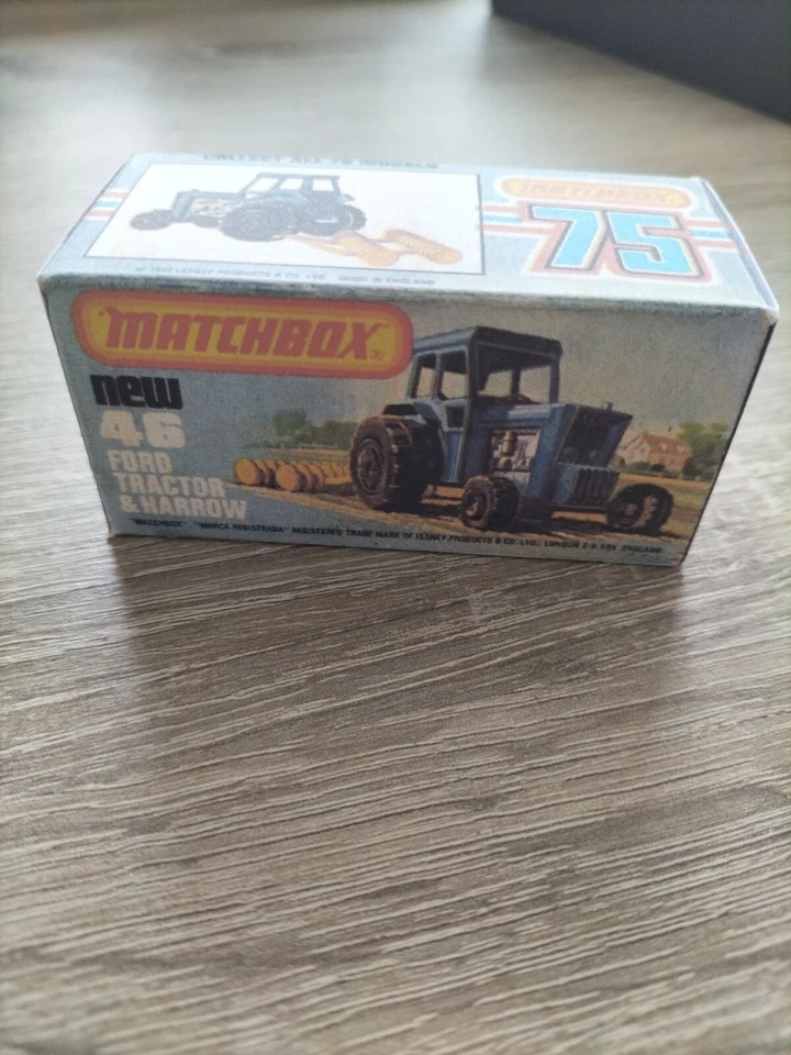 Matchbox Superfast - No46 Ford Tractor & Harrow  - Replica / Copy Box only - Image 2 of 3