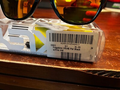 RARE 90s OAKLEY vintage FROGSKINS サングラス Oakley RARE Valentino Rossi Frogskins Signature Vintage Display