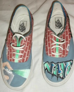 graffiti vans shoes