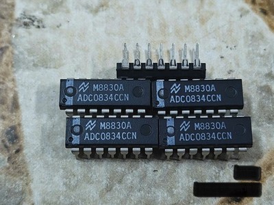 New ADC0834CCN 8-Bit A/D Converter with 4-CH Multiplexer x 1pc *mz