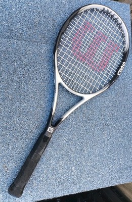 Wilson Ultra Pro Tennisschläger - 16x18 Grip 4 3/8 95 Sq Inch. + Tragetasche. 