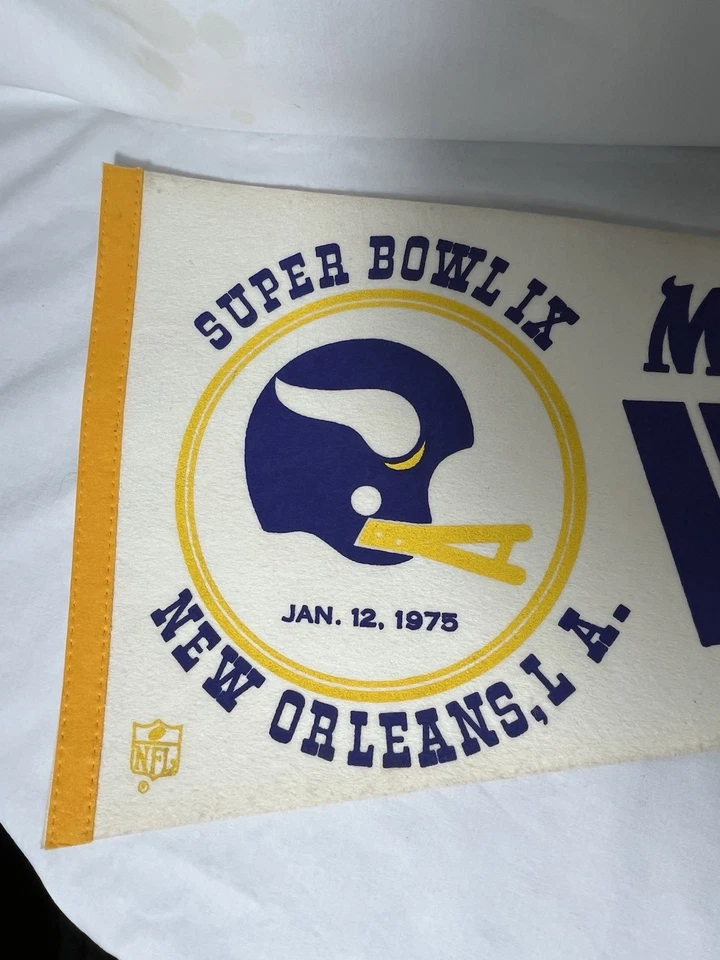 Vtg 1975 Minnesota Vikings Super Bowl pennant dead stock - Image 2 of 4