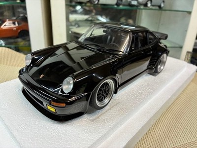 Autoart 1/18 Wangan Midnight Porsche 911 Turbo Comic 1Vr