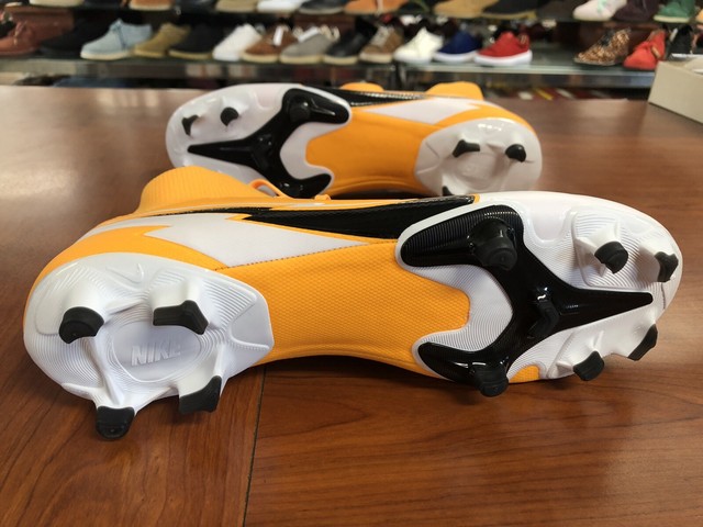 Nike Mercurial Superfly 7 Academy FG/MG AT7946-801 Orange-Black-White Men's  US11 for sale online | eBay