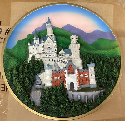 Lenox Neuschwanstein Bavarian Castle 3-D Plate Enchanted Towers Series