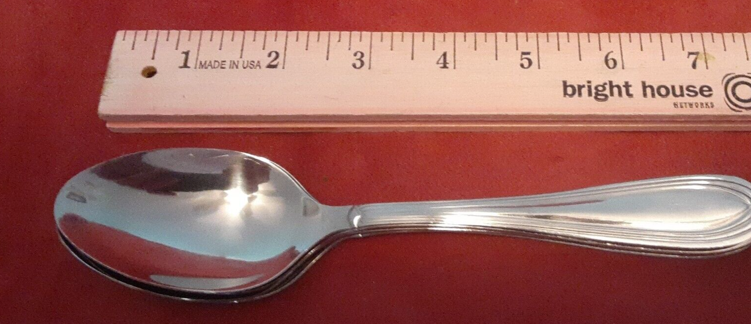 Hampton Silversmiths stainless flatware Malibu lot of 4 soup spoons 7 1
