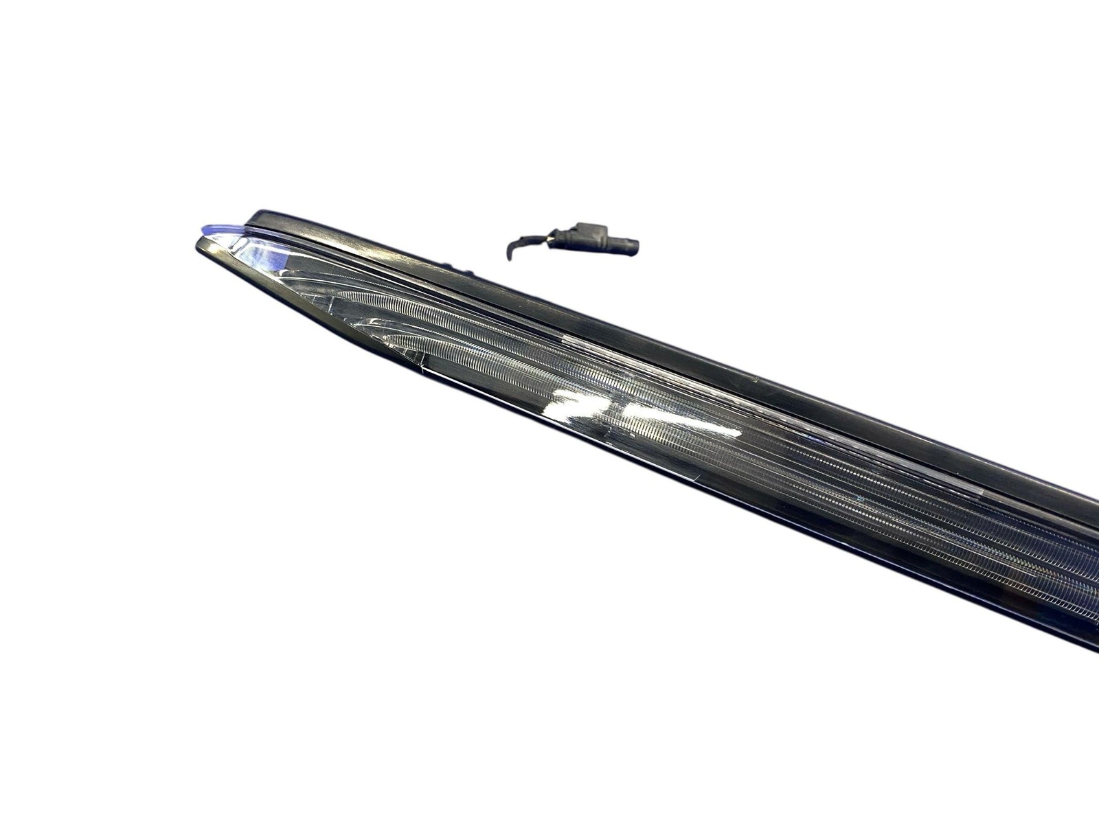 2014-2020 BMW I8 REAR RIGHT UPPER LED TURN SIGNAL TAILLIGHT ASSEMBLY 7310786 OEM