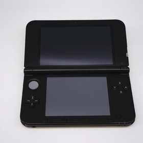 Nintendo 3DS XL  Gold Portable Video Game Console  + extras (USA Seller)