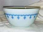 Vintage Pyrex Cinderella  snowflake blue garland  nesting bowl - 1 1/2 QT bowl