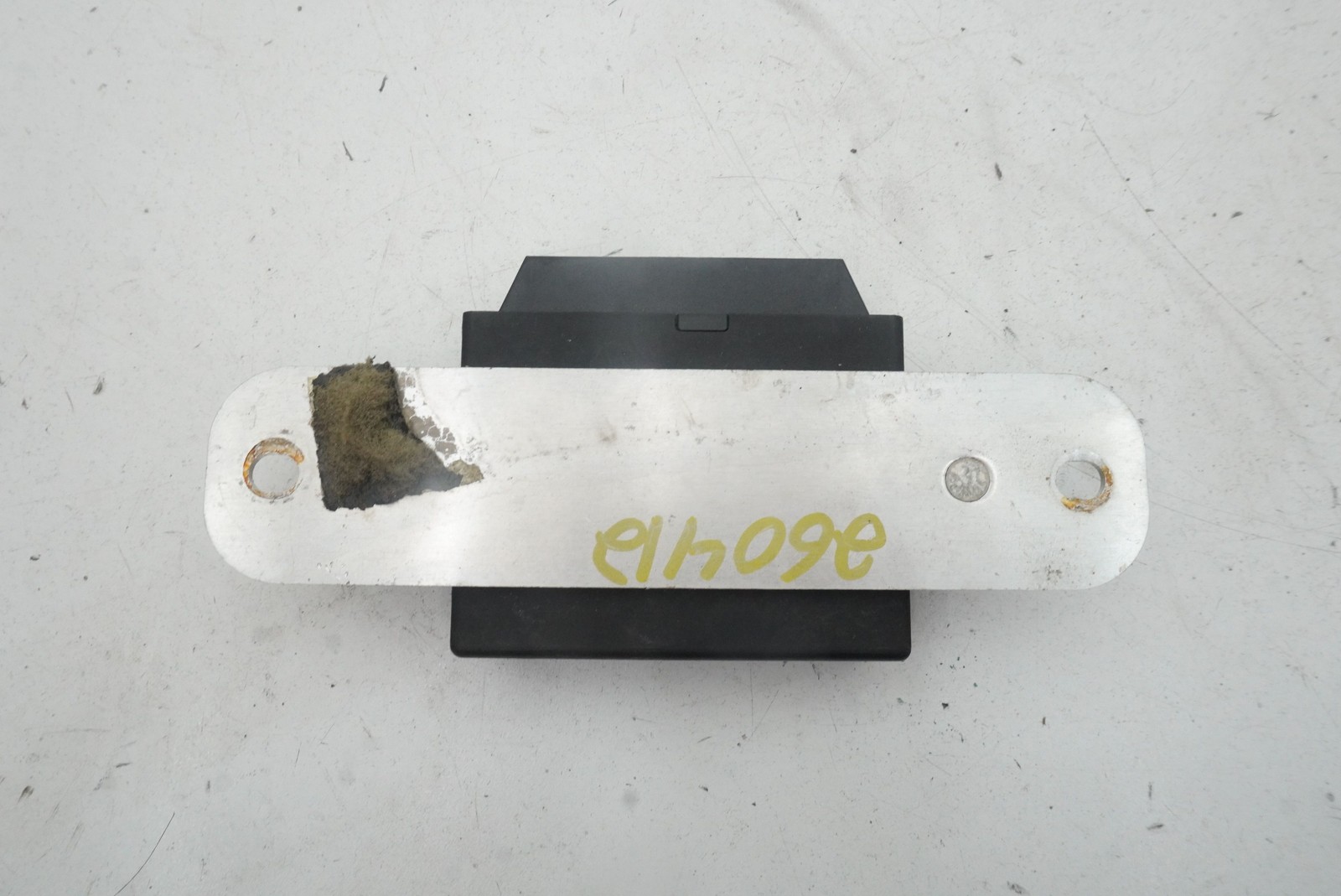 Bentley Continental GT 2011-2018 Parking sensor P/N 3W0919283F