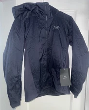 ARC'TERYX ATOM HOODY Men’s BLACK SAPPHIRE NAVY JACKET SIZE: EXTRA SMALL XS BNWT!