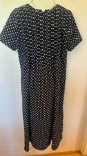 Darian Polka Dot Dress Black White Short Sleeve Midi Size 10 Polyester Modest
