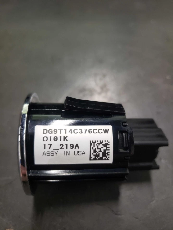 16 17 18 19 EXPLORER 仅点火按钮,无钥匙点火选项 — 第 2/4 张图片