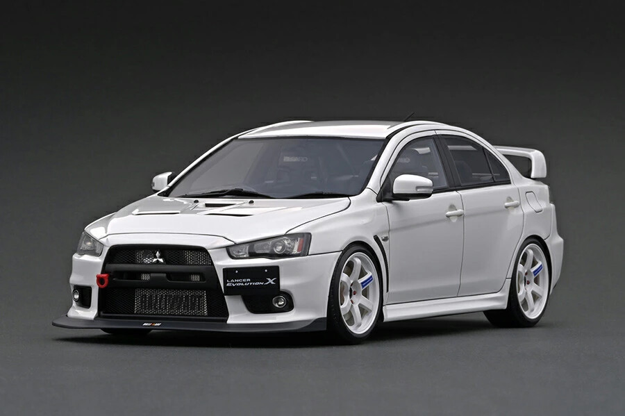 Ignition Model 1/18 Mitsubishi Lancer Evolution X White CZ4A