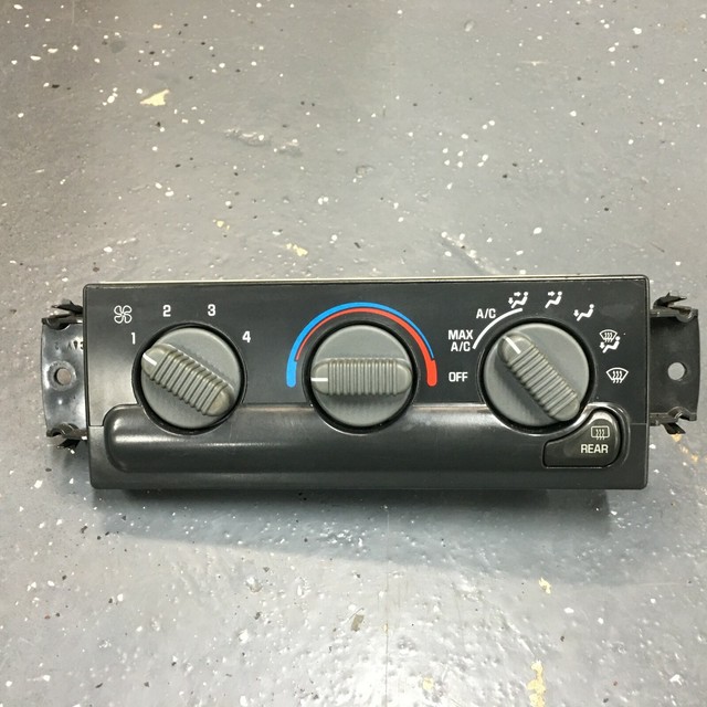 9804 CHEVY S10 BLAZER GMC JIMMY HEATER CLIMATE CONTROL UNIT 99 00 01