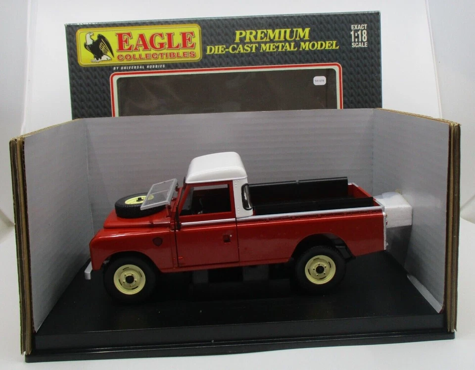 TA1078 UH EAGLE COLLECTIBLES 1/18 LAND ROVER SERIE III 109 PICK UP 1999 4405 - Photo 1/4