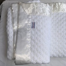 Vtg White Quiltex Satin Edge Binding Baby Shower Blanket Acrylic Lattice 36 x 50